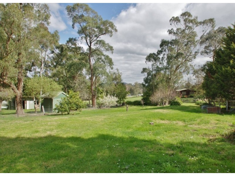 104 Badger Creek Road, Healesville VIC 3777
