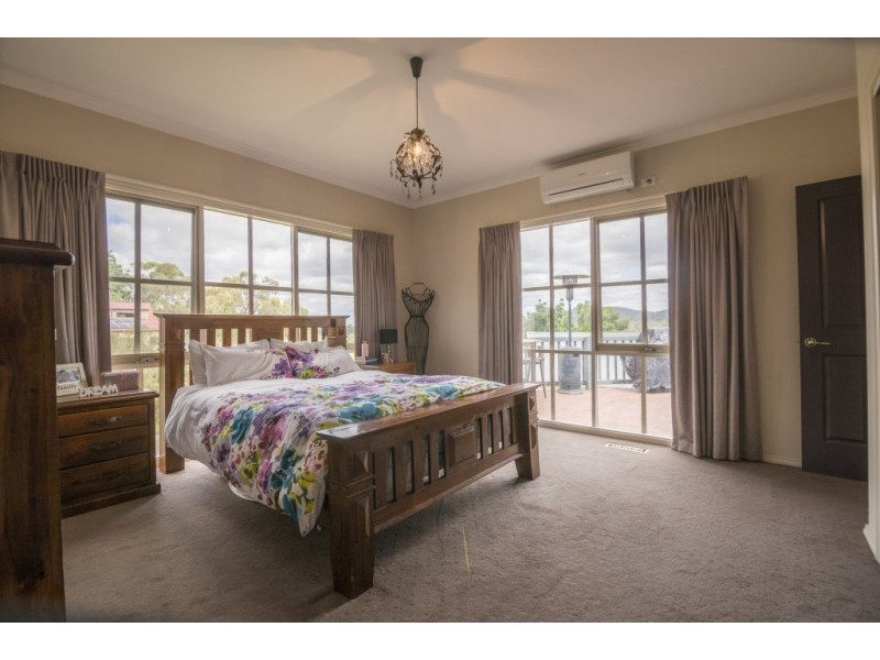 11 High Street, Healesville VIC 3777