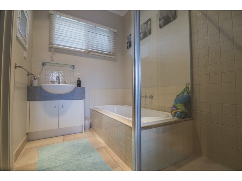 11 High Street, Healesville VIC 3777