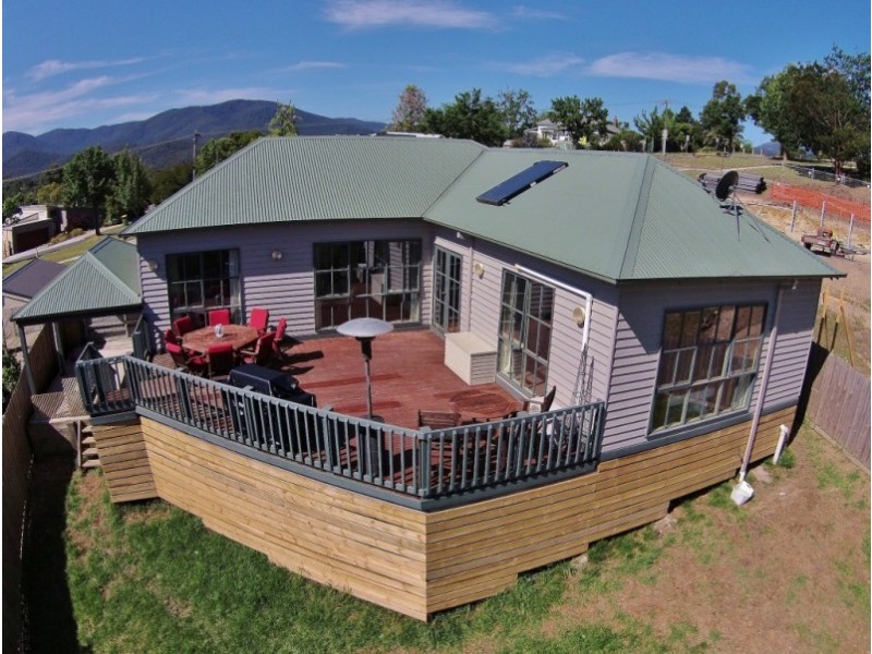 11 High Street, Healesville VIC 3777