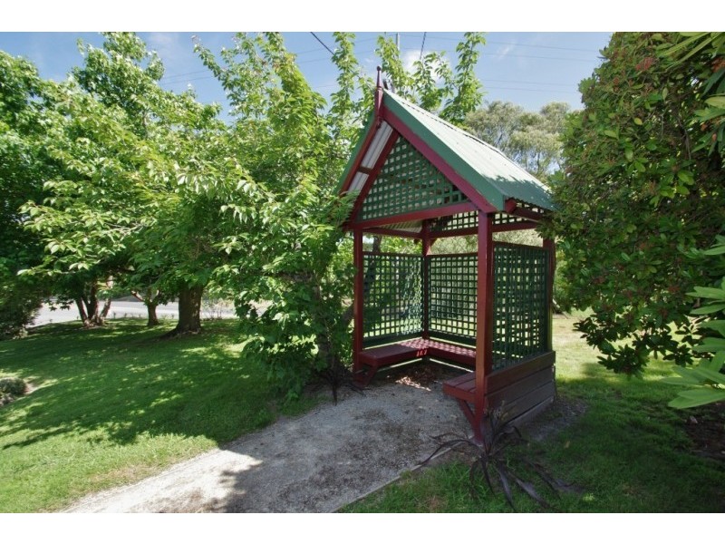 1-3 Chum Creek Road, Healesville VIC 3777