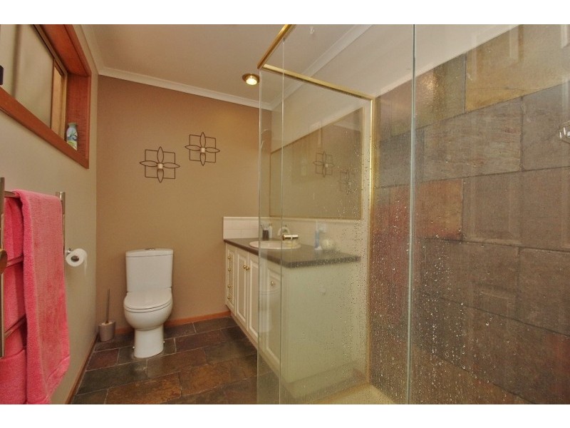 5 Stanley Road, Healesville VIC 3777