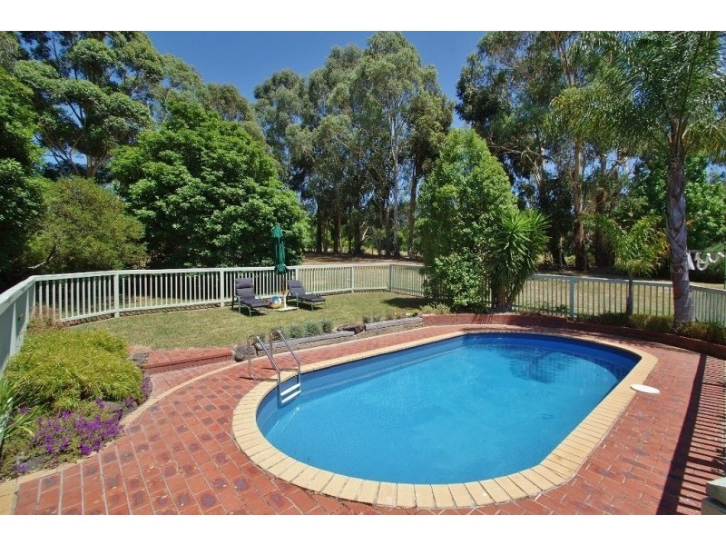 5 Stanley Road, Healesville VIC 3777