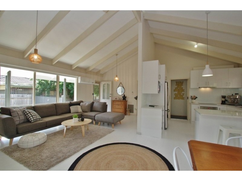 13 Wallaby Way, Healesville VIC 3777