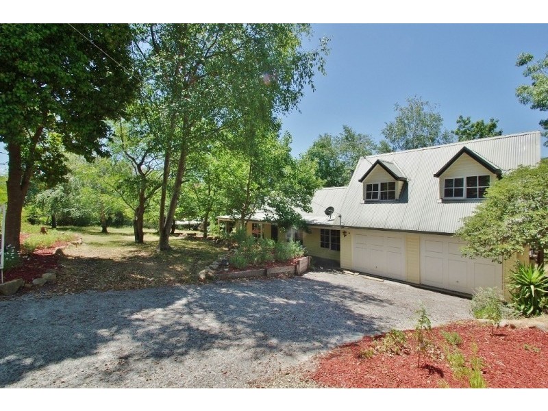 22 Gibbs Road, Healesville VIC 3777