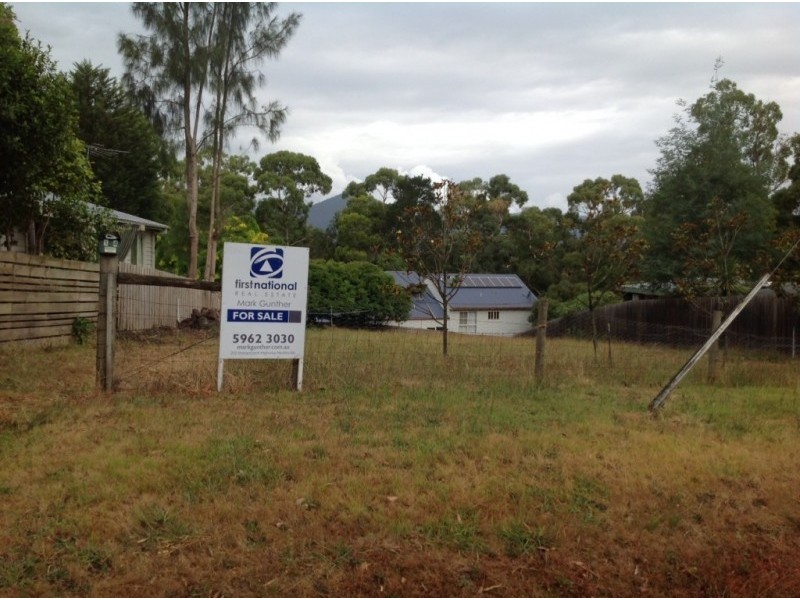 14 Birdwood Avenue, Healesville VIC 3777