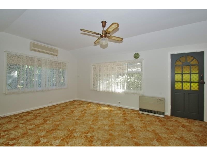 2 Glenfern Road, Healesville VIC 3777