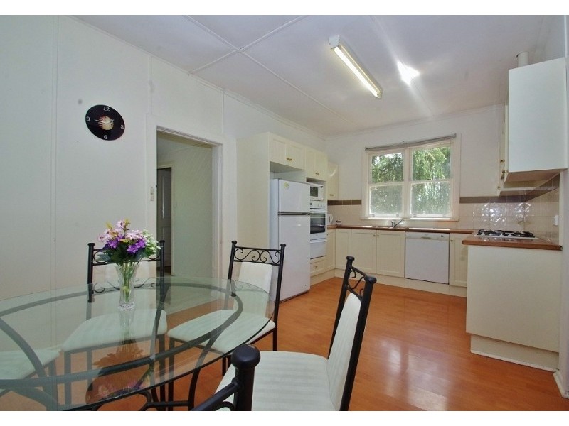 152 Wallace Parade, Healesville VIC 3777
