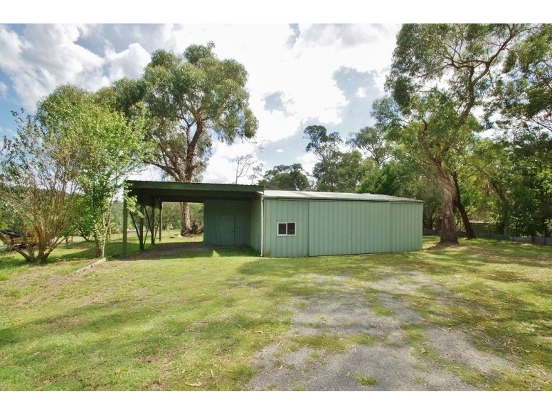152 Wallace Parade, Healesville VIC 3777