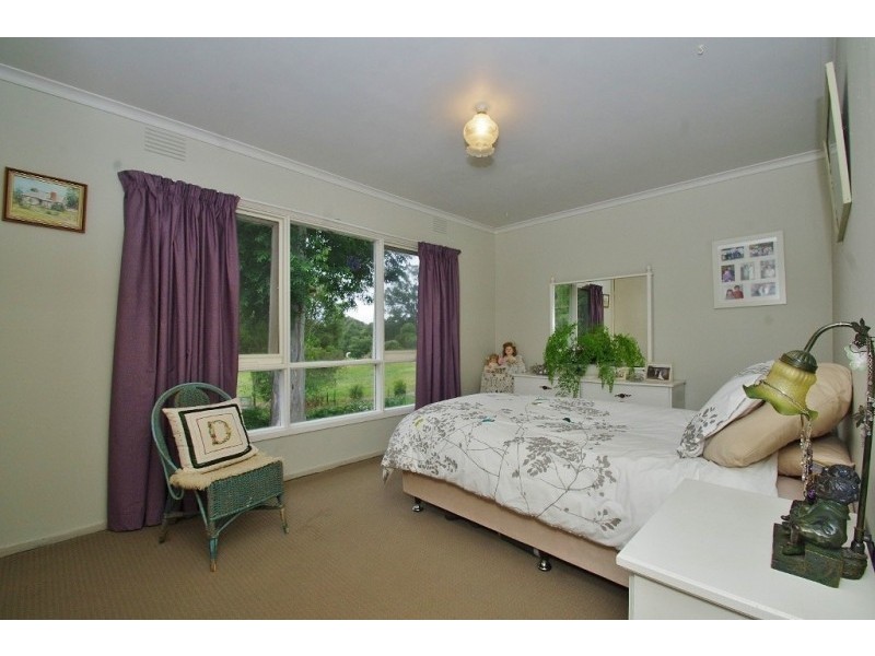 5 Centre Grove, Healesville VIC 3777