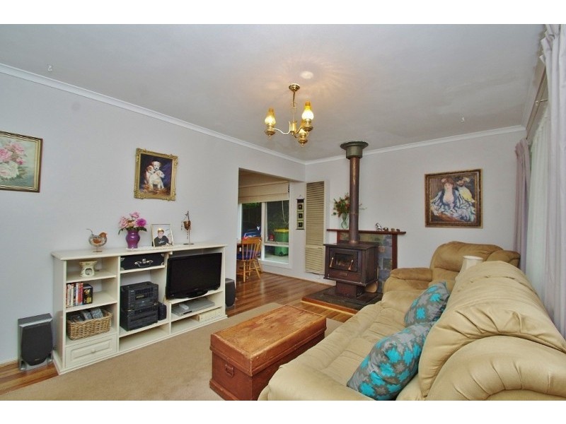 5 Centre Grove, Healesville VIC 3777