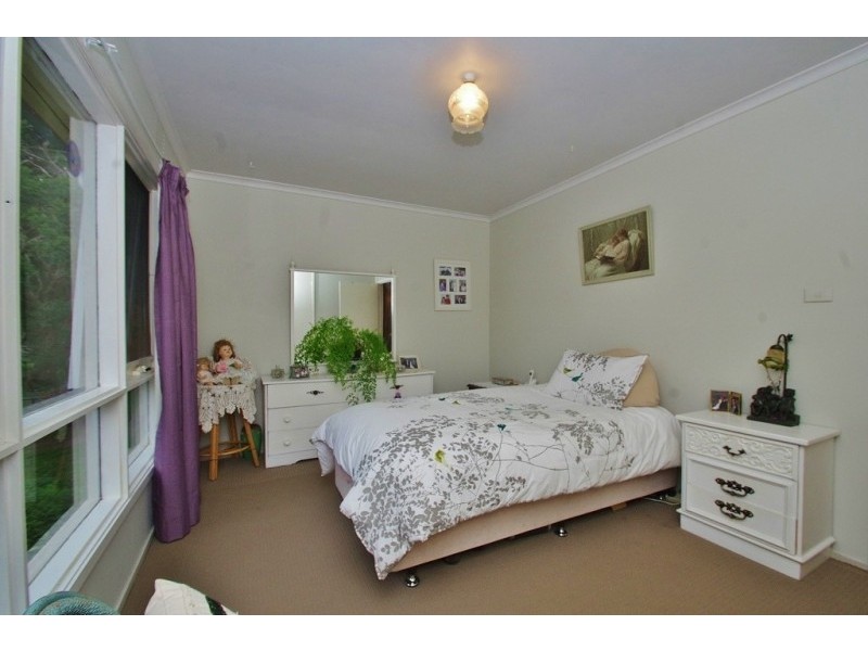 5 Centre Grove, Healesville VIC 3777