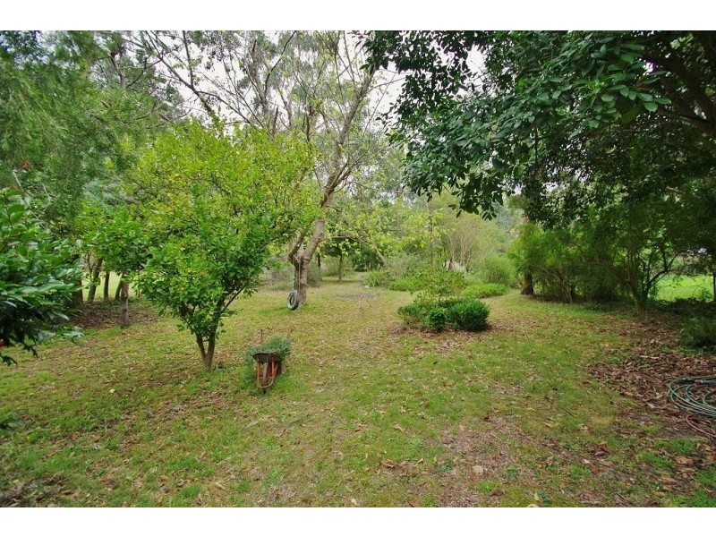5 Centre Grove, Healesville VIC 3777