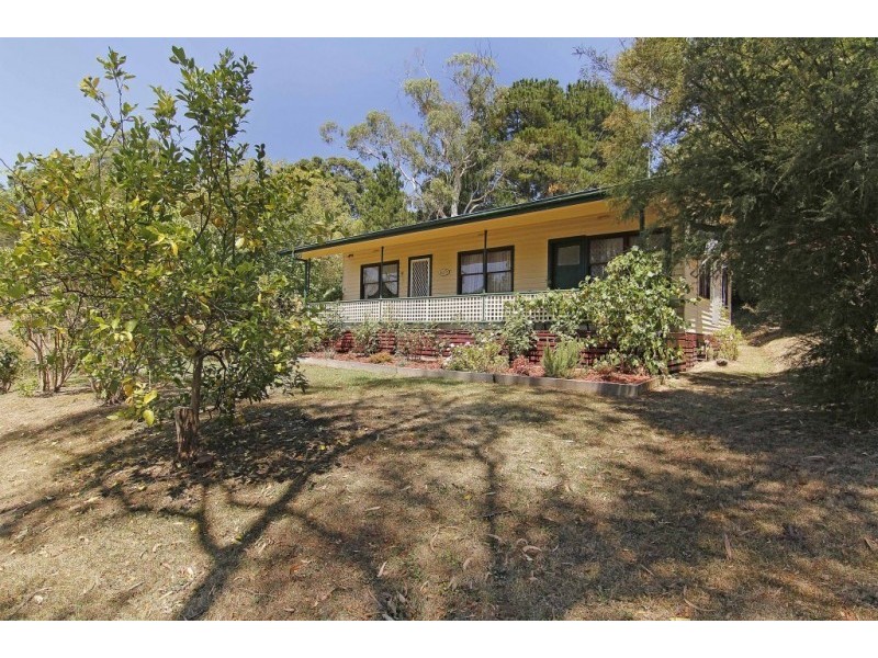 6 Clifford Grove, Healesville VIC 3777