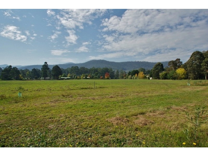 Lot 18,  Waters Place, Buxton VIC 3711