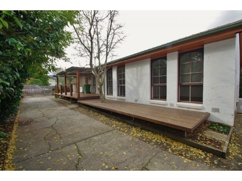 1 Walkers Lane, Healesville VIC 3777