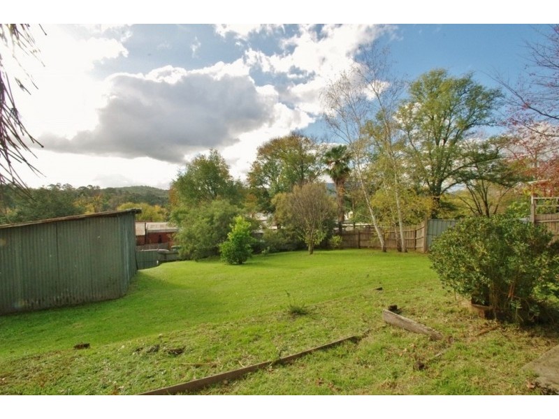 17 Symons Street, Healesville VIC 3777