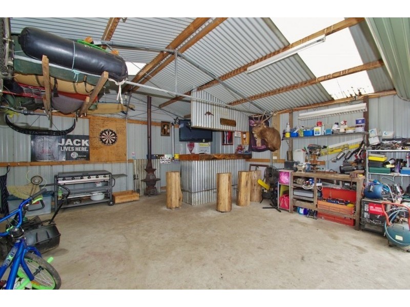 10 Badger Weir Road, Badger Creek VIC 3777