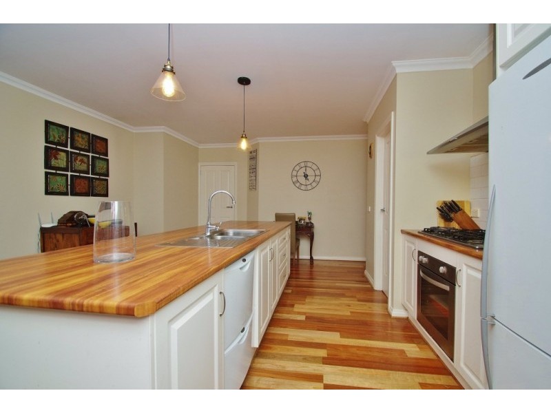 7 Westmount Road, Healesville VIC 3777