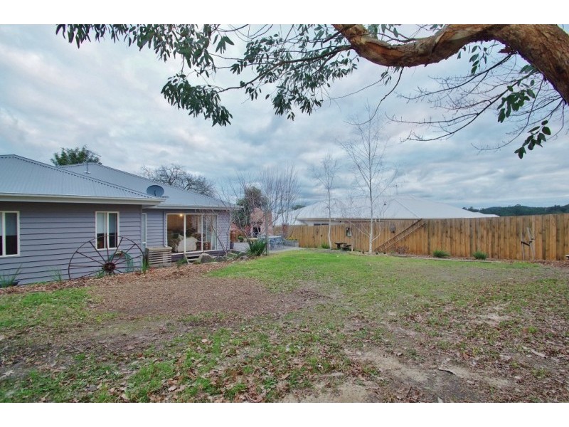 7 Westmount Road, Healesville VIC 3777