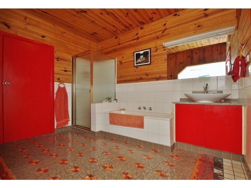 2099 Maroondah Highway, Buxton VIC 3711