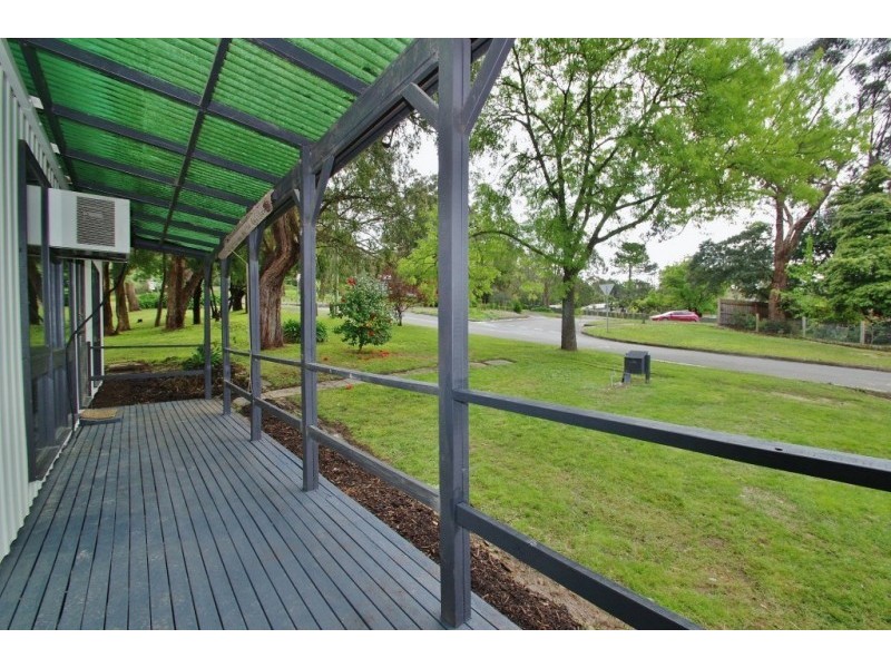 43 Badger Creek Road, Healesville VIC 3777