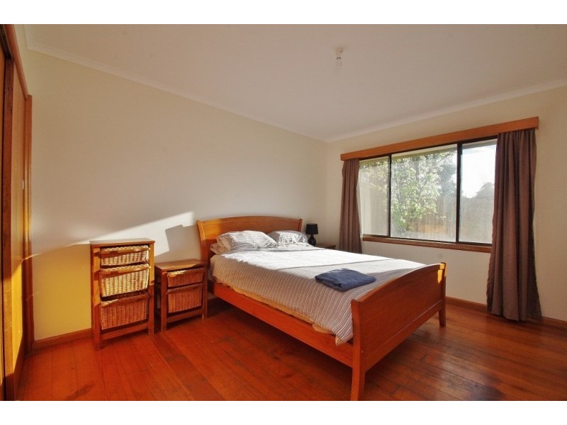 14 Lalors Rd, Healesville VIC 3777