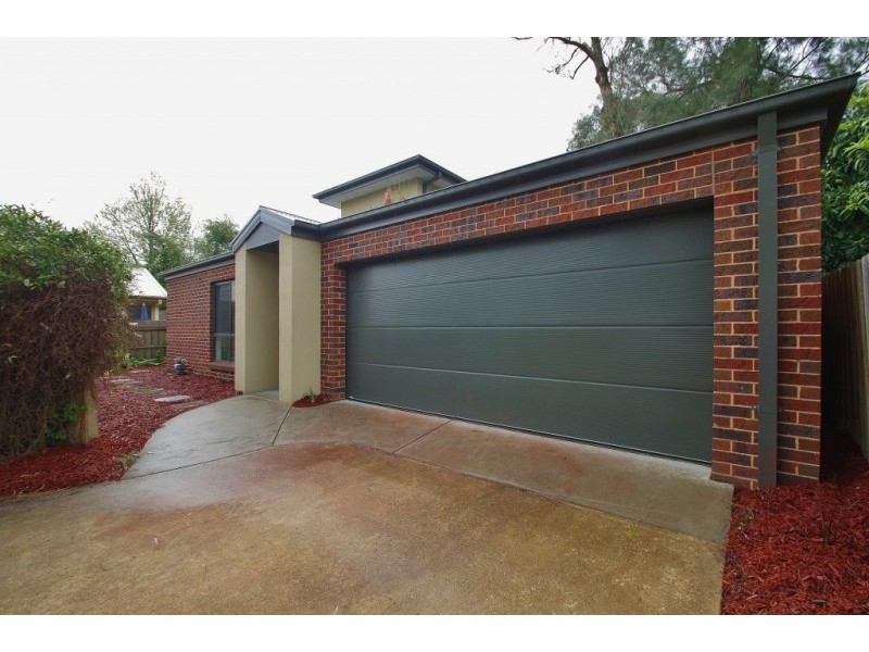 8a St Leonards Road, Healesville VIC 3777