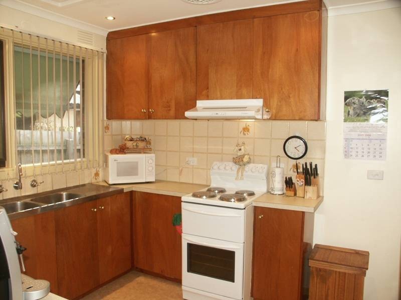 10 Henry Street, Healesville VIC 3777