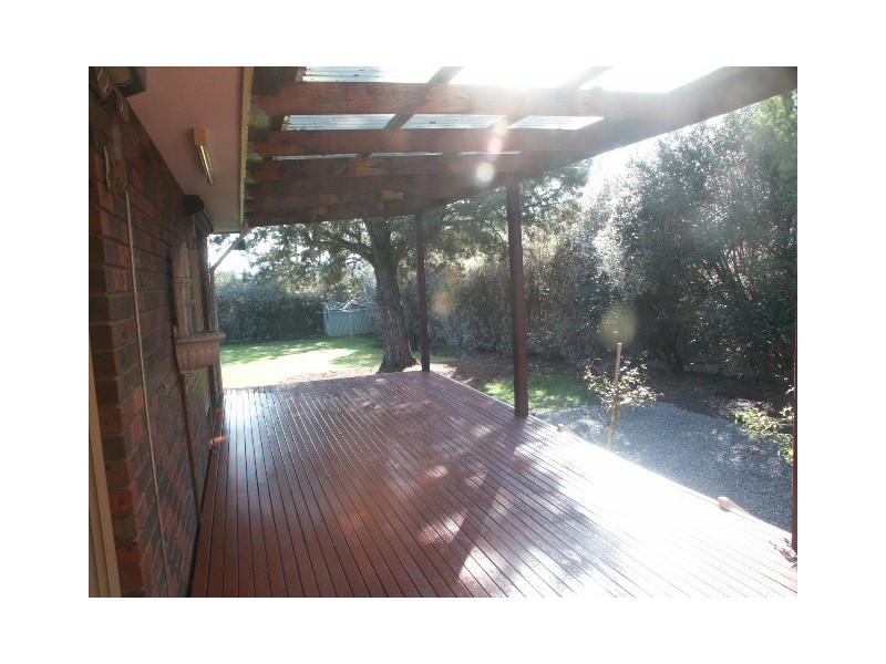 10 Henry Street, Healesville VIC 3777