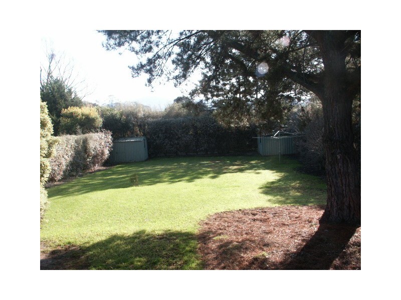 10 Henry Street, Healesville VIC 3777