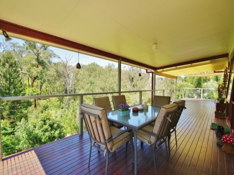 9 Margaret Road, Healesville VIC 3777