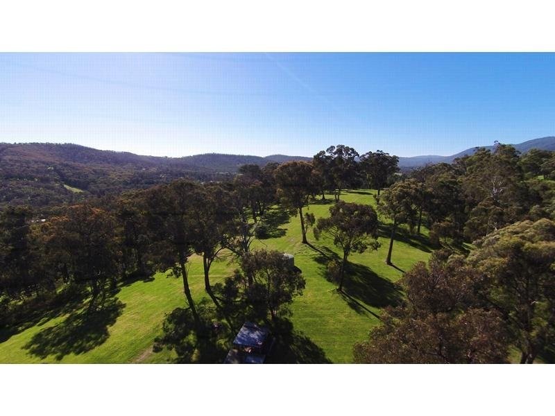 9 Margaret Road, Healesville VIC 3777