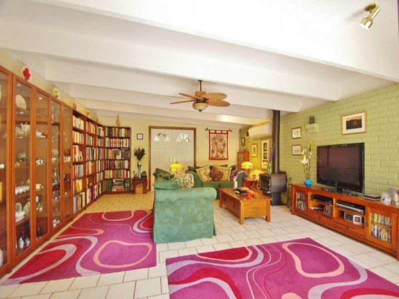 9 Margaret Road, Healesville VIC 3777