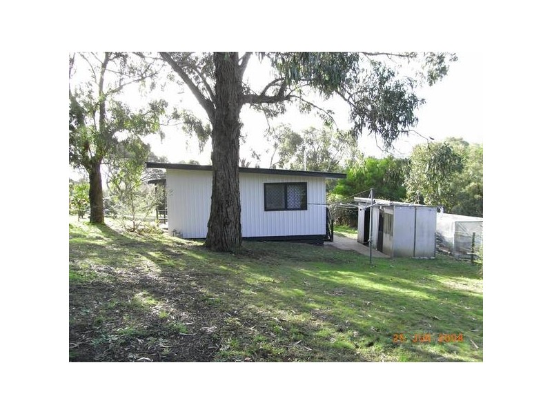 43 Badger Creek Road, Healesville VIC 3777