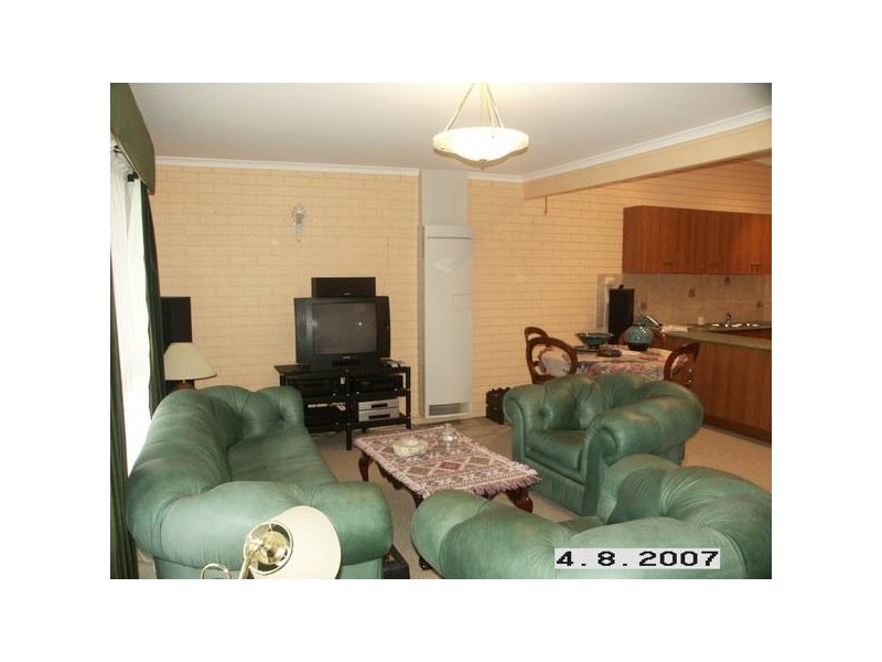 2/2 Camerons Road, Healesville VIC 3777