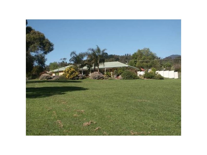 7 Henry Street, Healesville VIC 3777