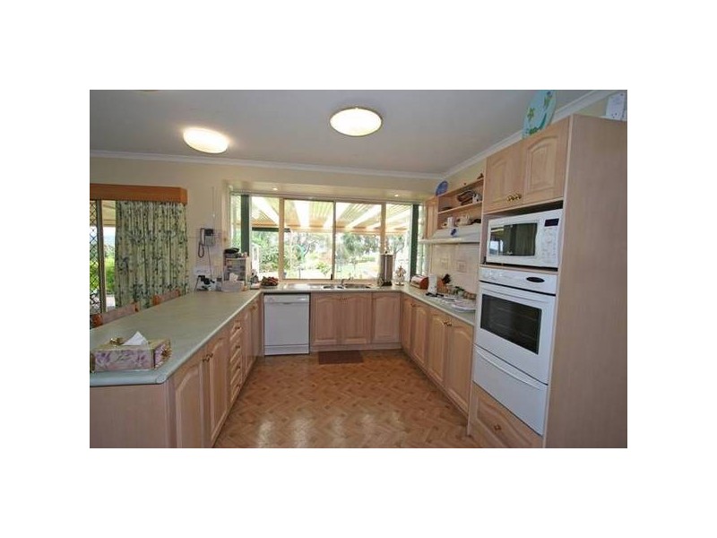 7 Henry Street, Healesville VIC 3777