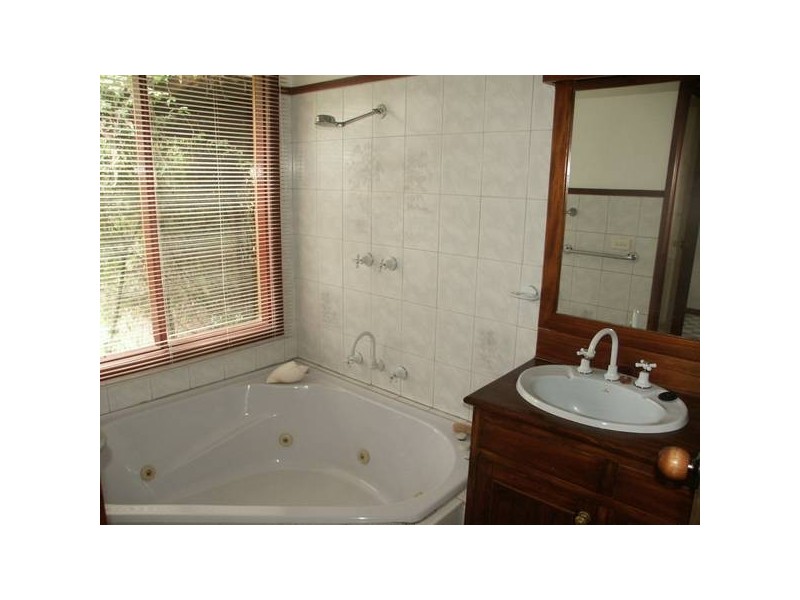 19 Garibaldi Street, Healesville VIC 3777