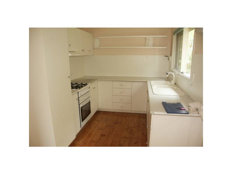 2 Mckenzie Avenue, Healesville VIC 3777