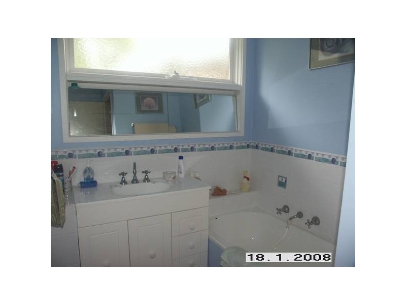 10 Birdwood Ave, Healesville VIC 3777