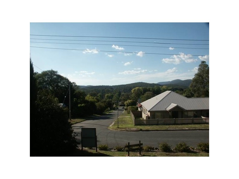 6 Edward Street, Healesville VIC 3777
