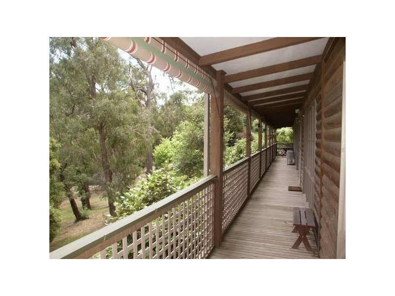 11 Juliet Crescent, Healesville VIC 3777