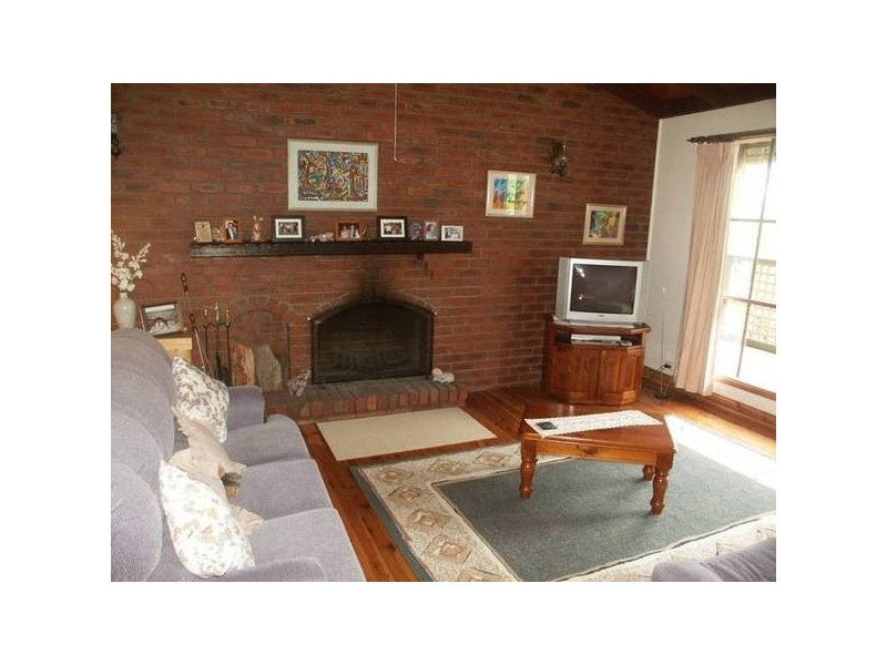 11 Juliet Crescent, Healesville VIC 3777