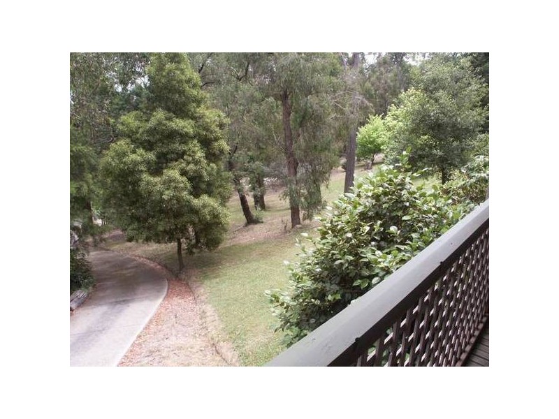 11 Juliet Crescent, Healesville VIC 3777