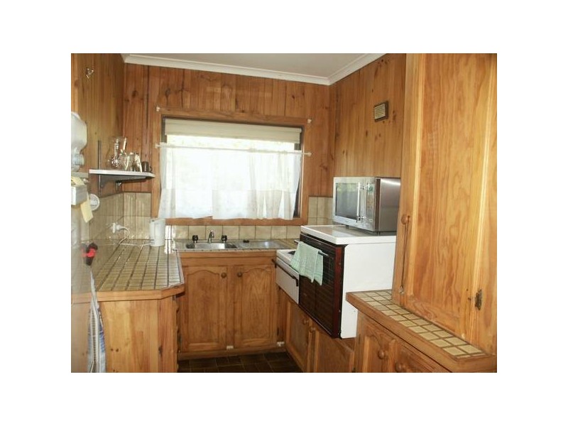 2B/2 Farnham Rd, Healesville VIC 3777