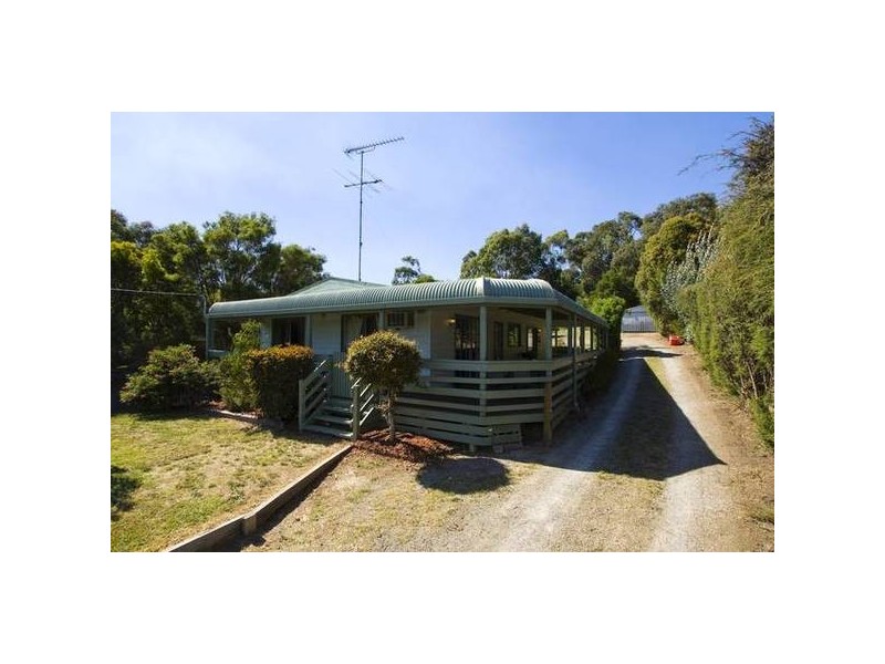 18 Edward Street, Healesville VIC 3777