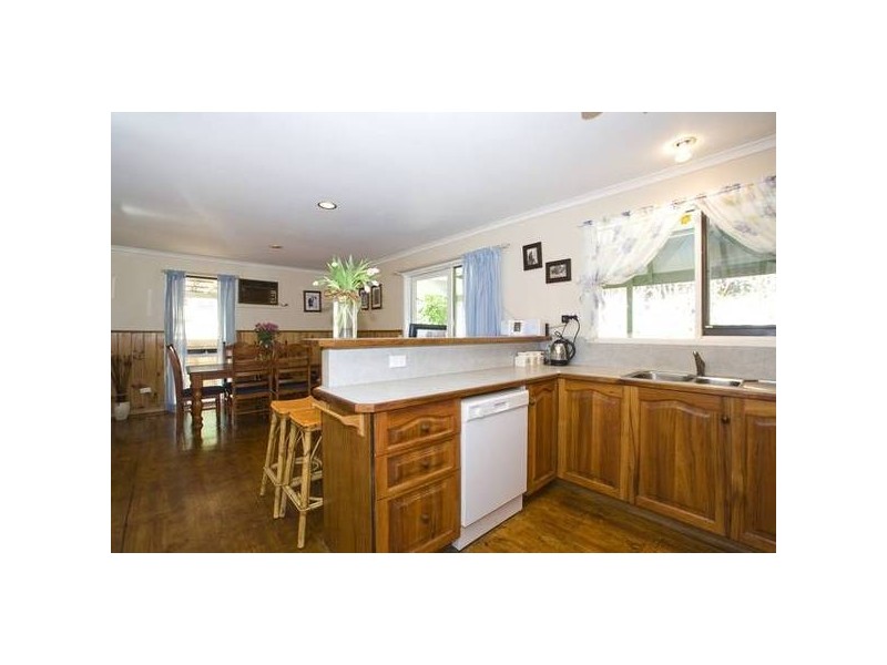 18 Edward Street, Healesville VIC 3777