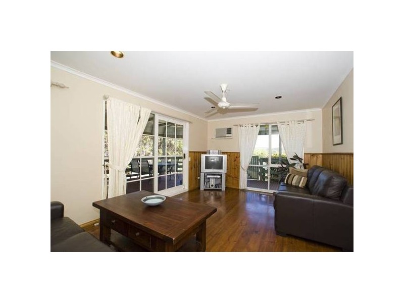 18 Edward Street, Healesville VIC 3777