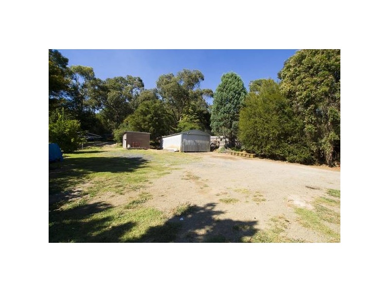 18 Edward Street, Healesville VIC 3777
